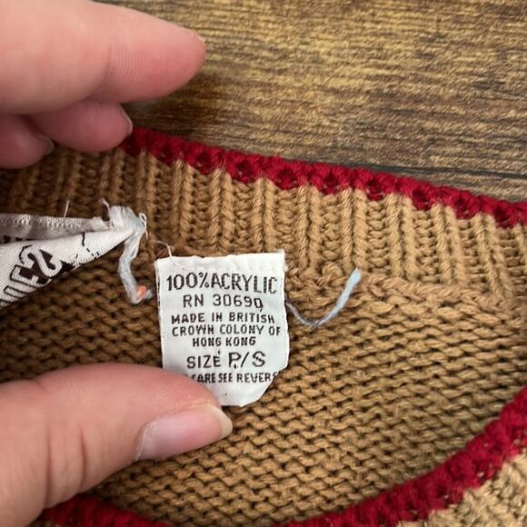 Vintage Suburban Petites Tan Floral Embroidered Cottagecore Sweater - Picture 4 of 15